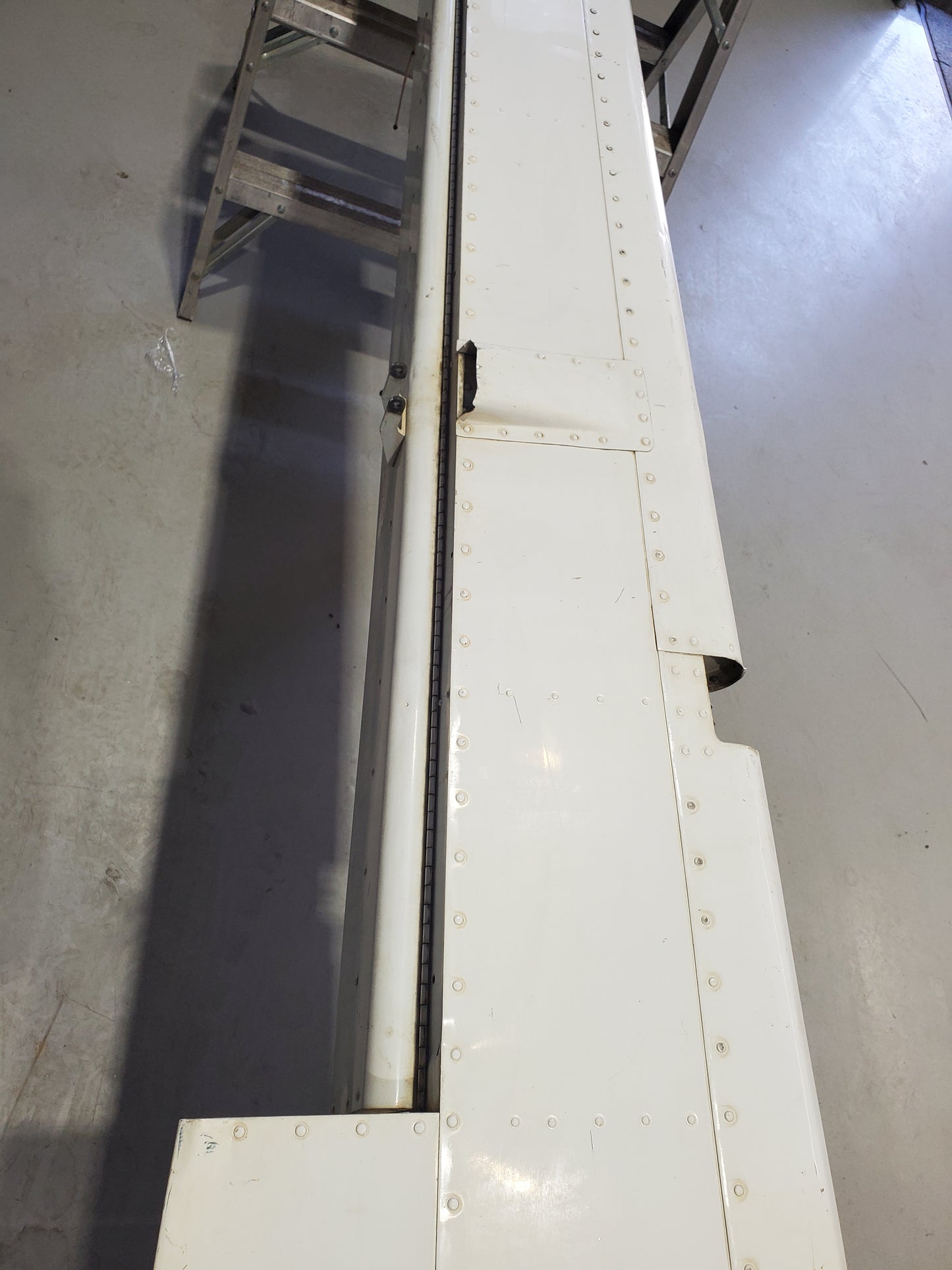 Elevator - RH - Cessna 208B Caravan - 5H-TAZ