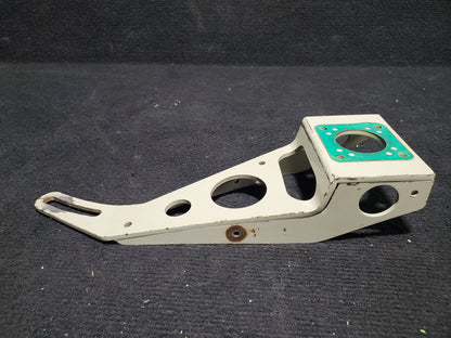 Alternator Arm Assy - Cessna - 5Y-ZBW