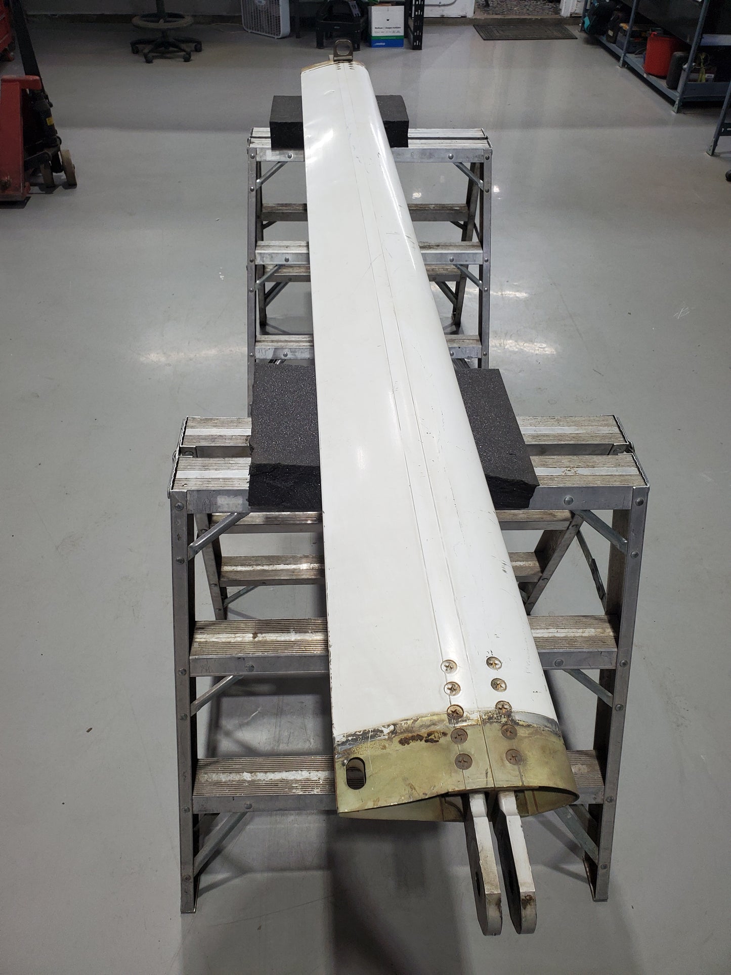 Wing Strut Assy - RH - 5H-TAZ
