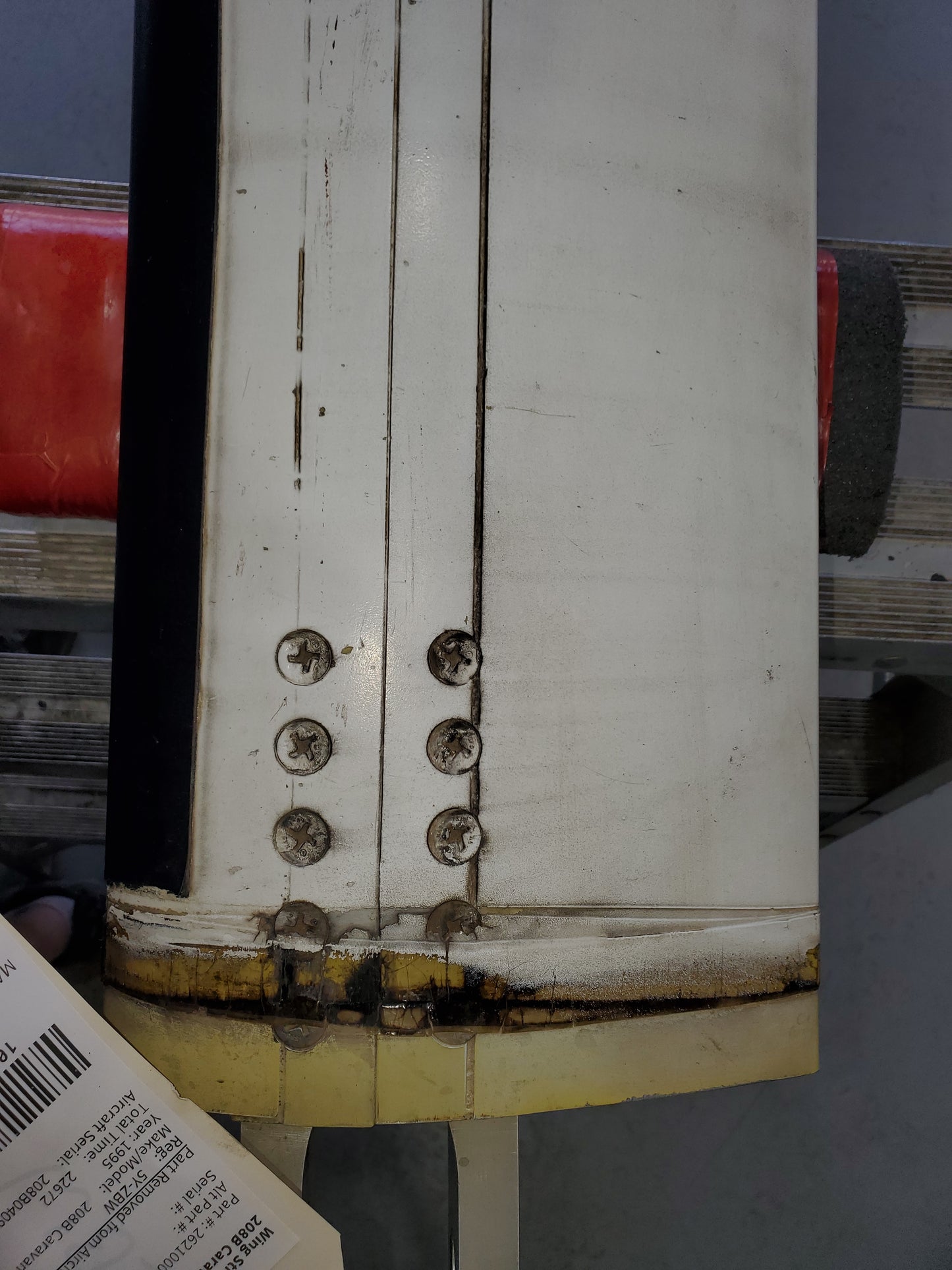Wing Strut - LH - Cessna 208B Caravan - 5Y-ZBW