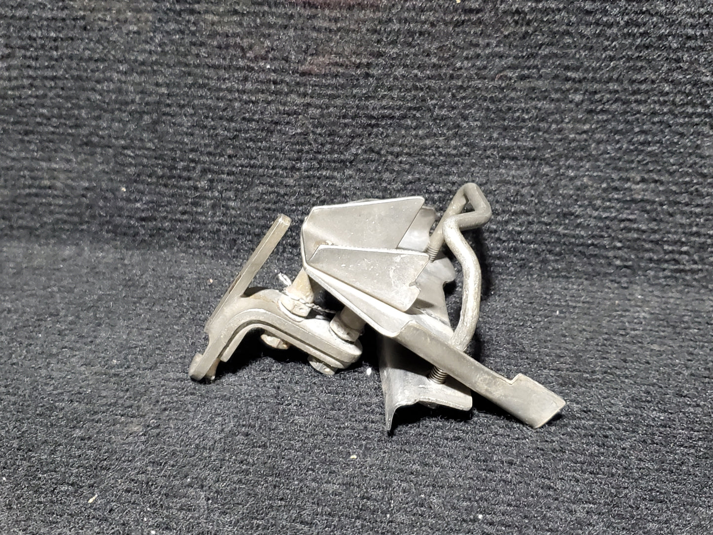 Emergency Power Bracket Assy - Cessna - 5Y-ZBW