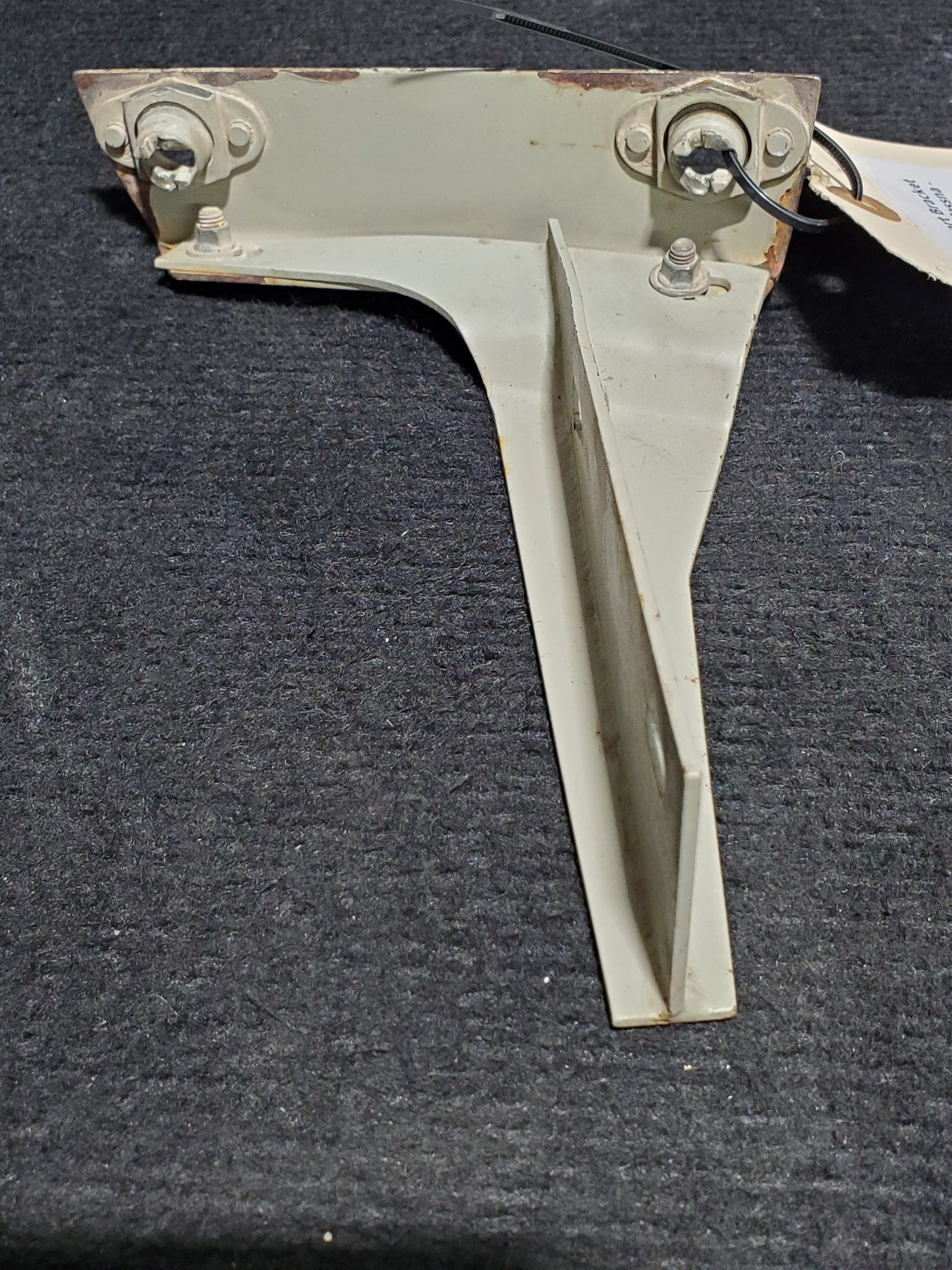 Nose Cap Support Bracket Assy (Oil Cooler) - Cessna - 5Y-MME