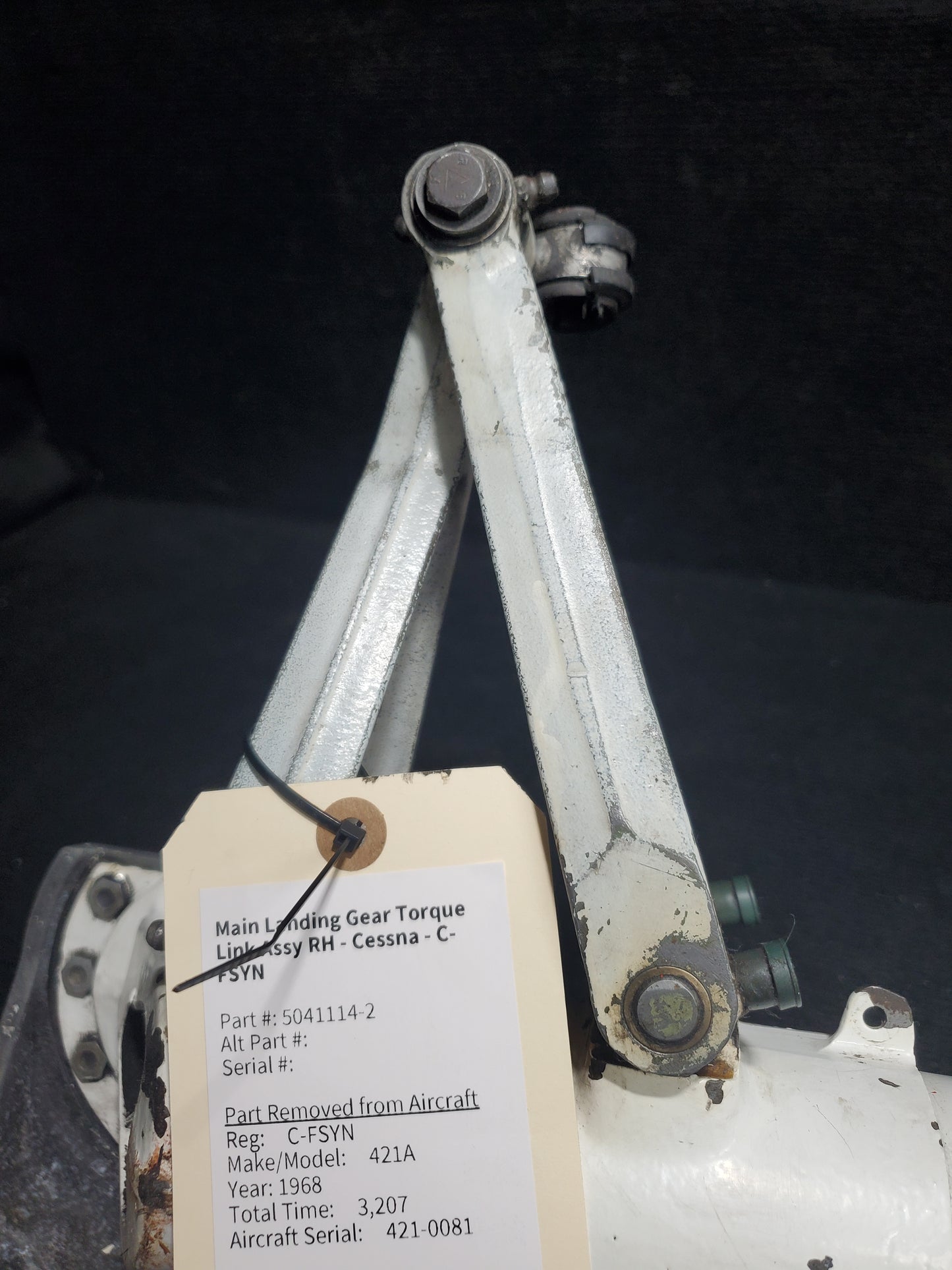 Main Landing Gear Torque Link Assy RH - Cessna - C-FSYN