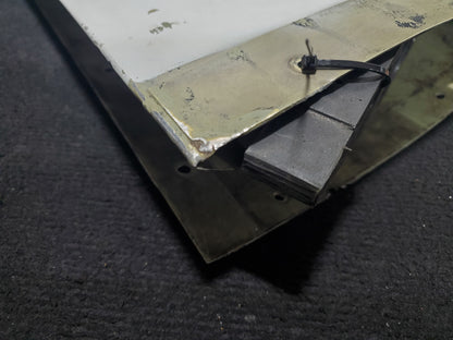 MLG Cover Assy - LH - Cessna - OO-SEX