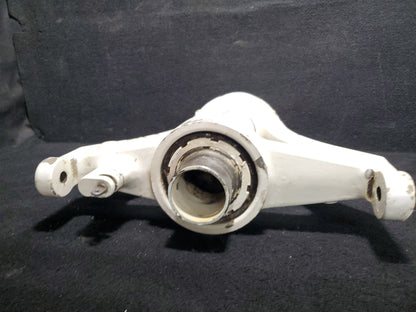 NLG Trunnion Assy - Cessna - 5H-NWA