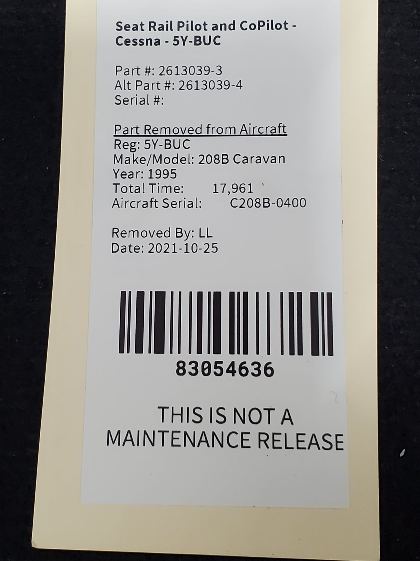 Seat Rail Pilot and CoPilot - Cessna - 5Y-BUC