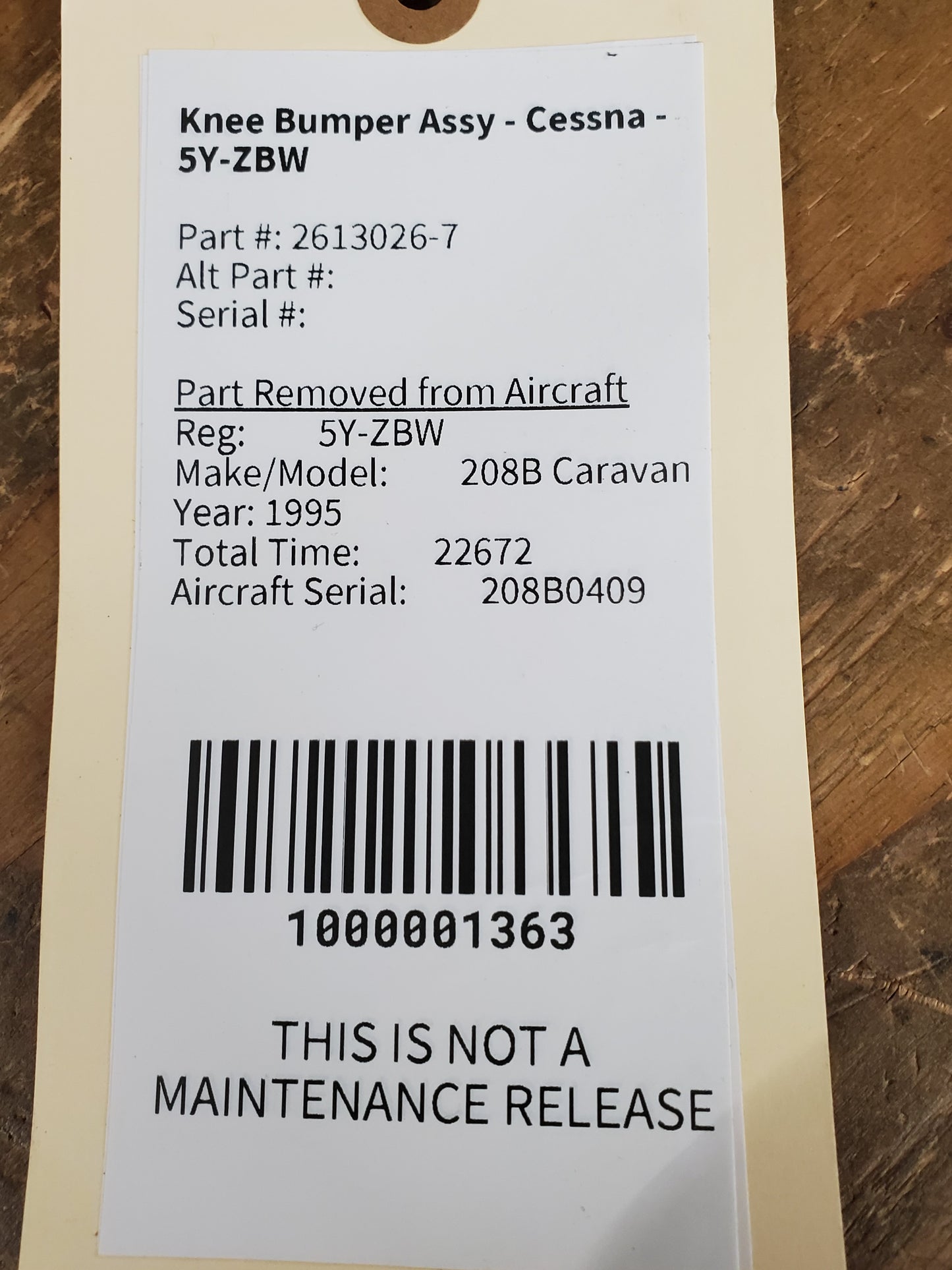 Knee Bumper Assy - Cessna - 5Y-ZBW