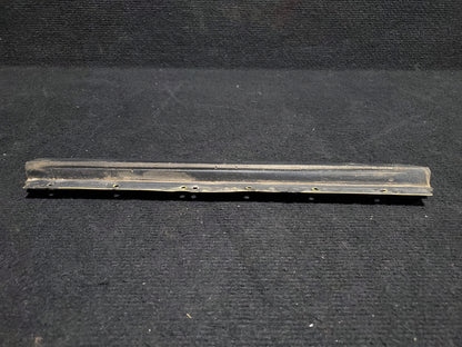Knee Bumper Assy - Cessna - 5Y-ZBW