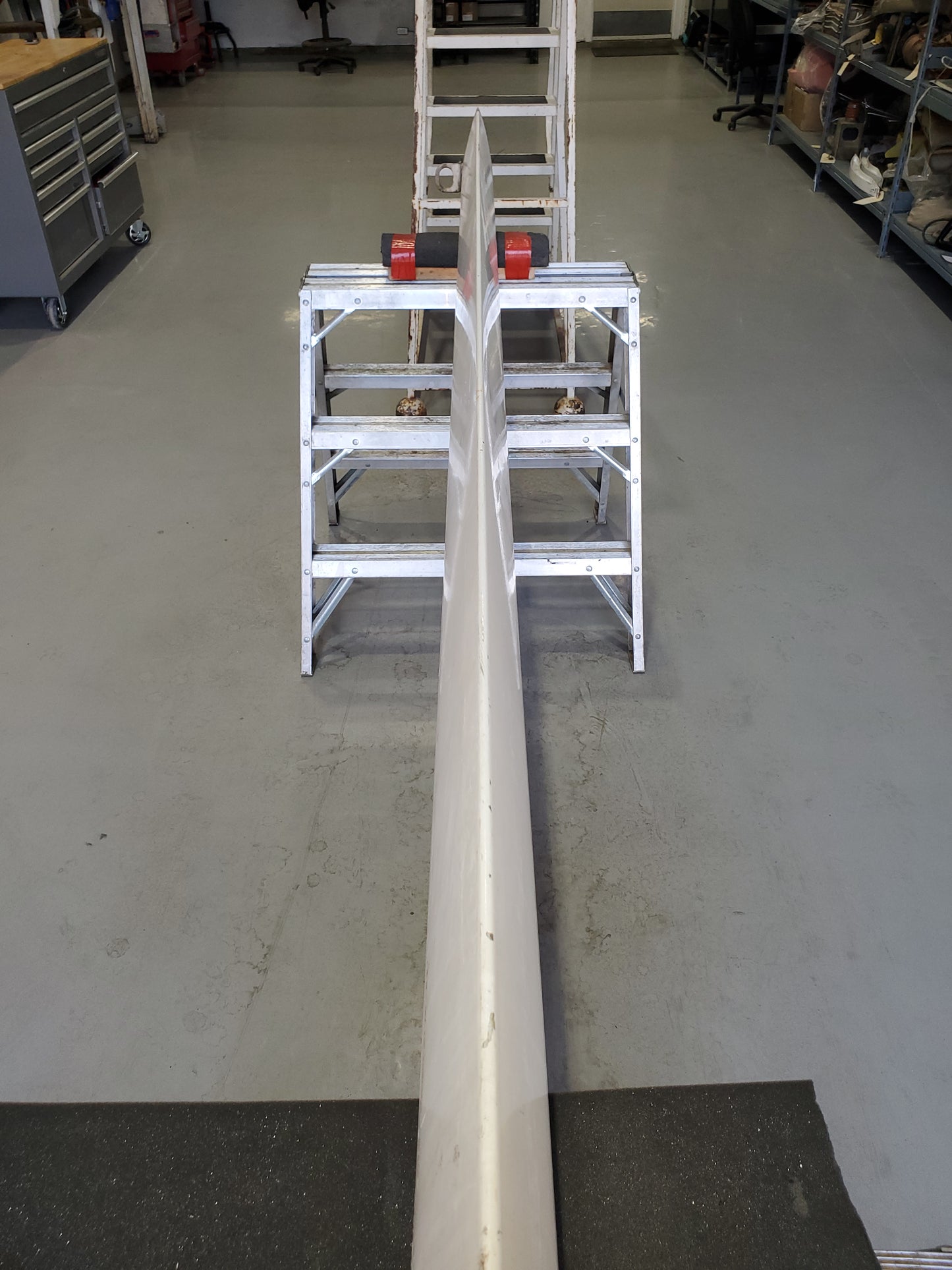 Wing Strut - LH - Cessna 208B Caravan - 5Y-ZBW