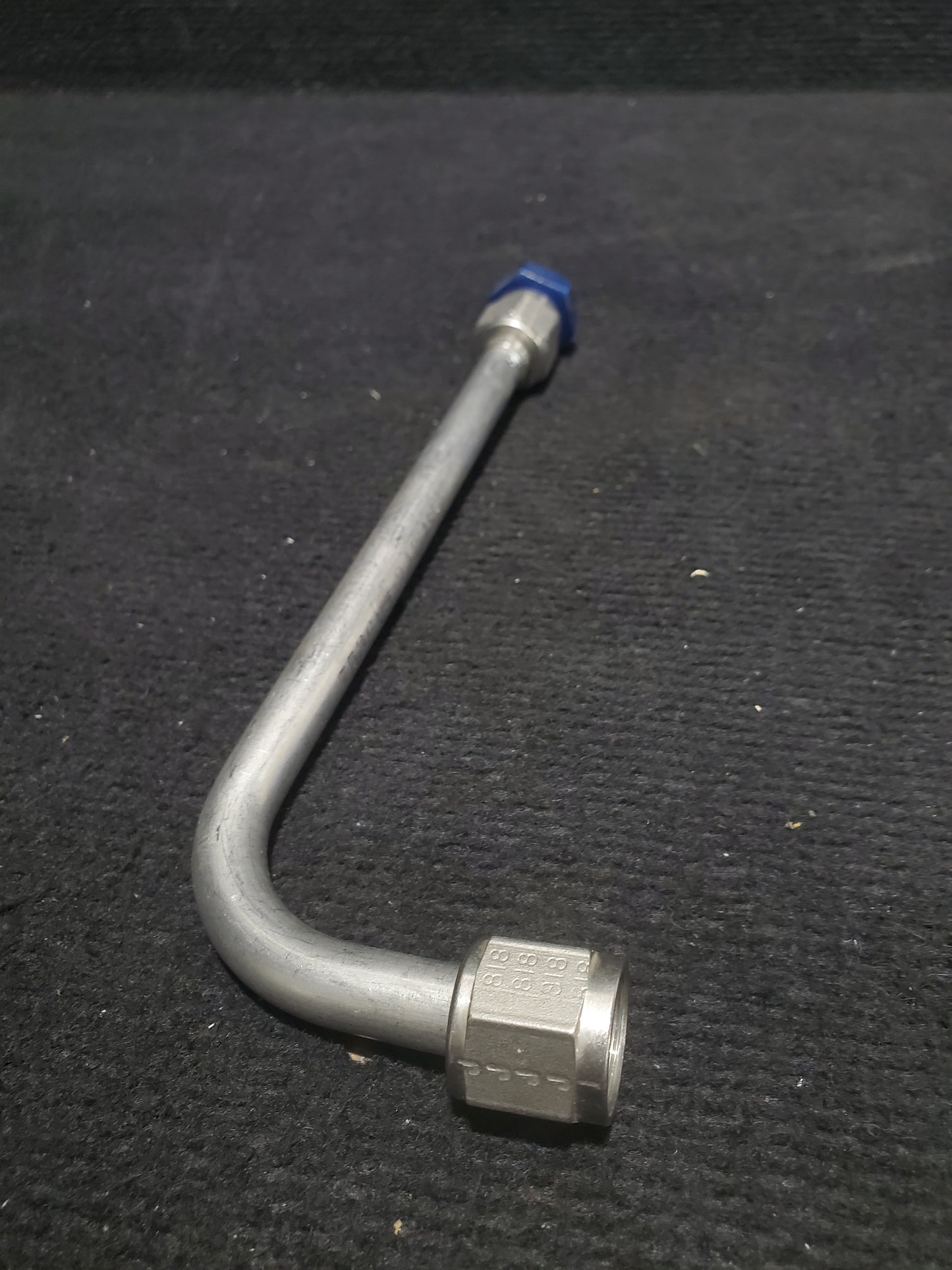 Fuel Line Assy - Fuel Reservoir - Cessna - 5H-NWA