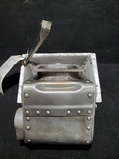 P. Ponk Airbox - 5Y-FOO