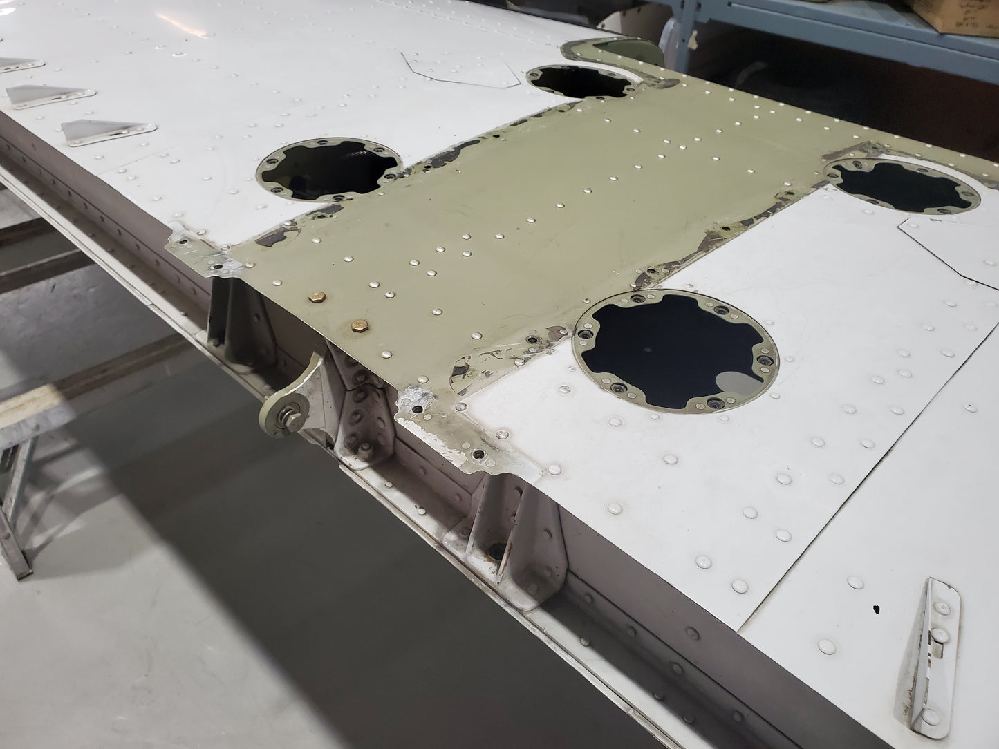 Horizontal Stabilizer - Cessna 208B Caravan - OO-SEX