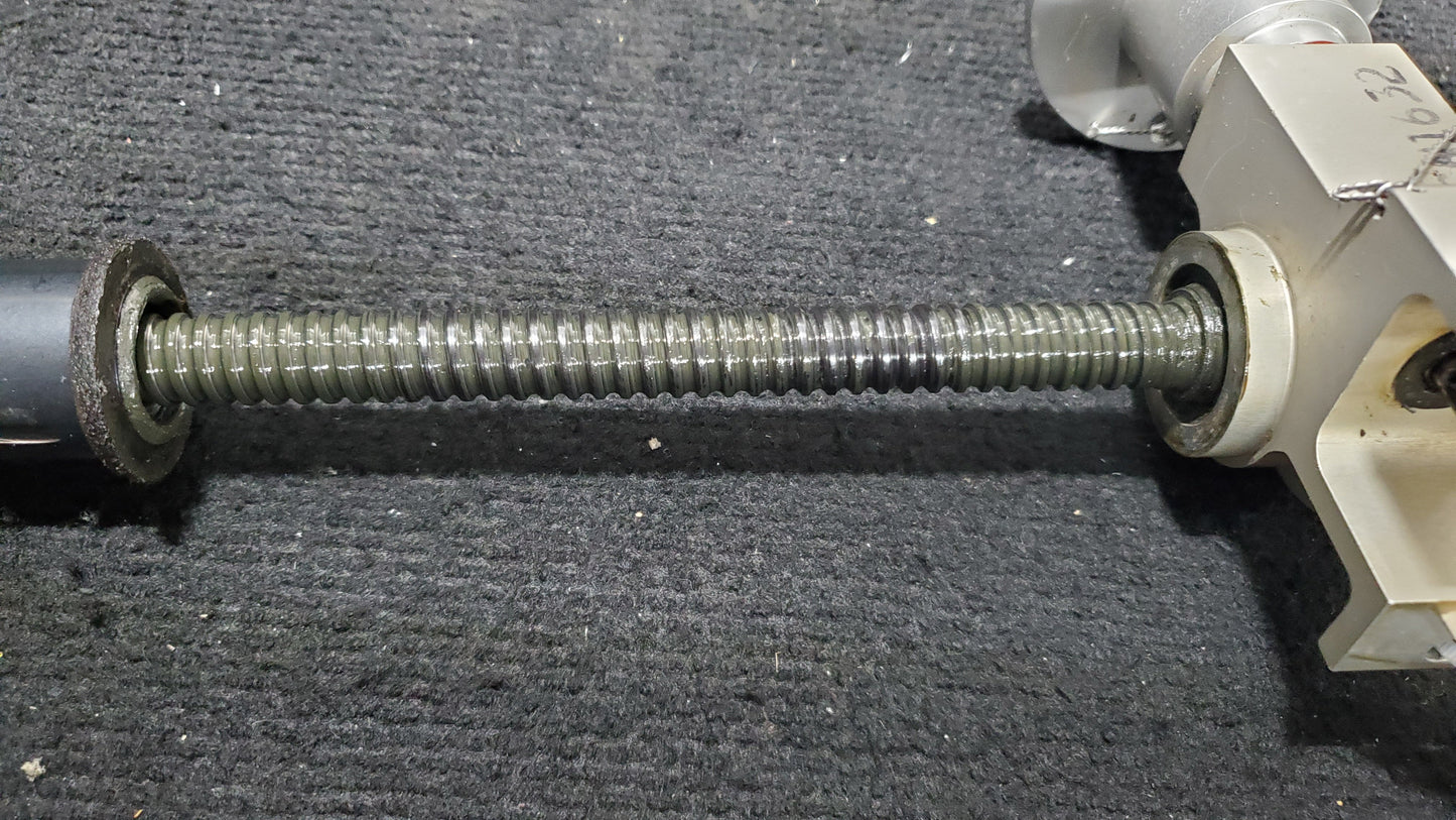 Transmission Assembly and Jack Screw - Flap Actuator - Cessna - 5Y-RNA