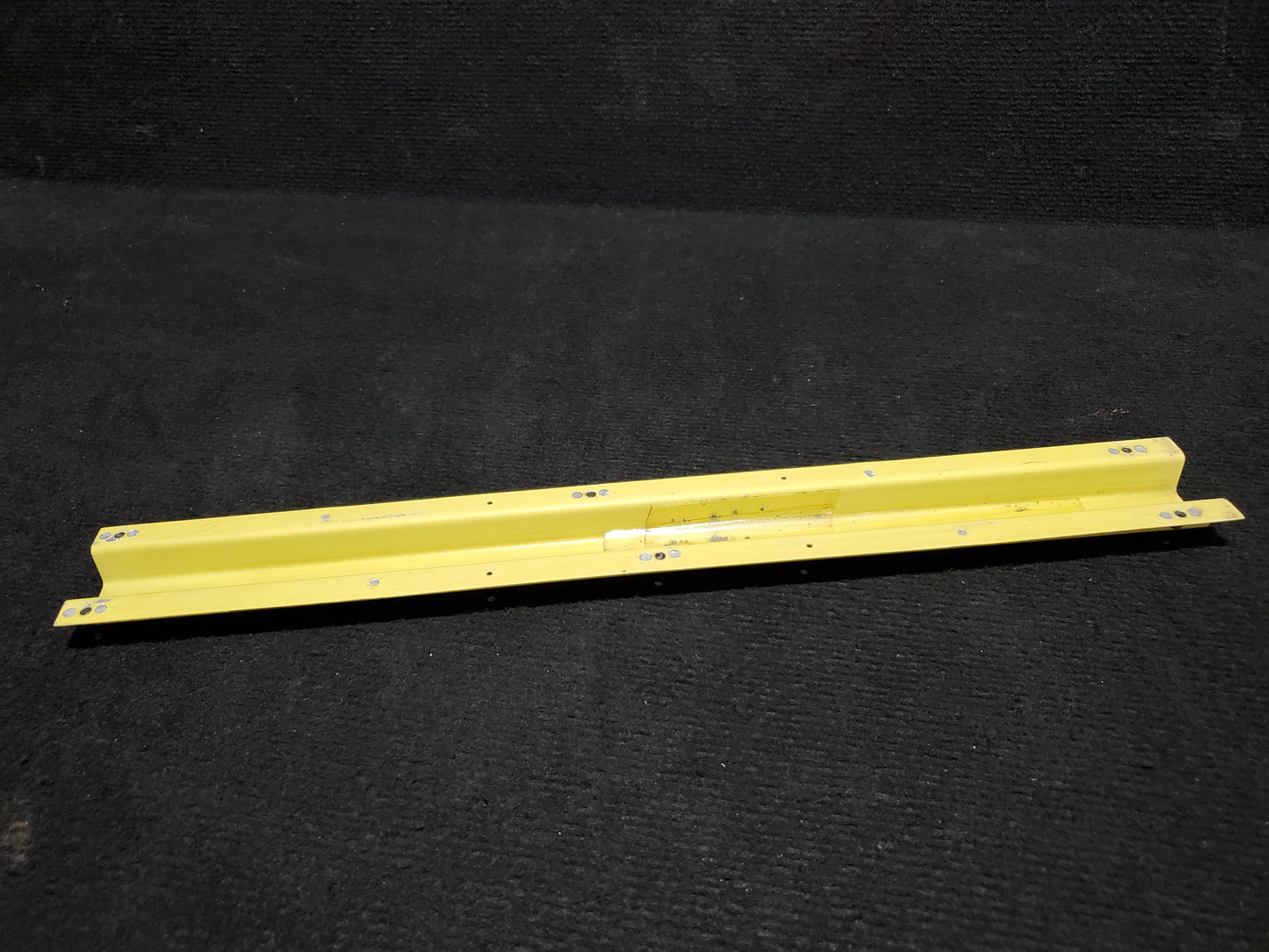 Cable Cover Assy (Cargo Pod) - Cessna - 5Y-ZBW