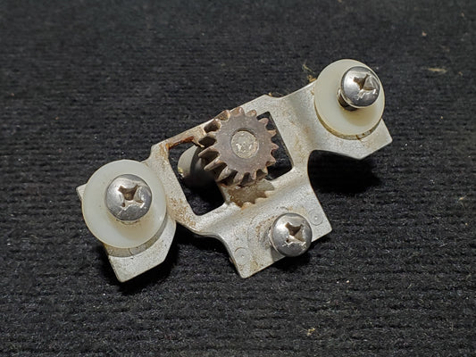 Door Latch Clutch LH - Cessna - C-FCDQ