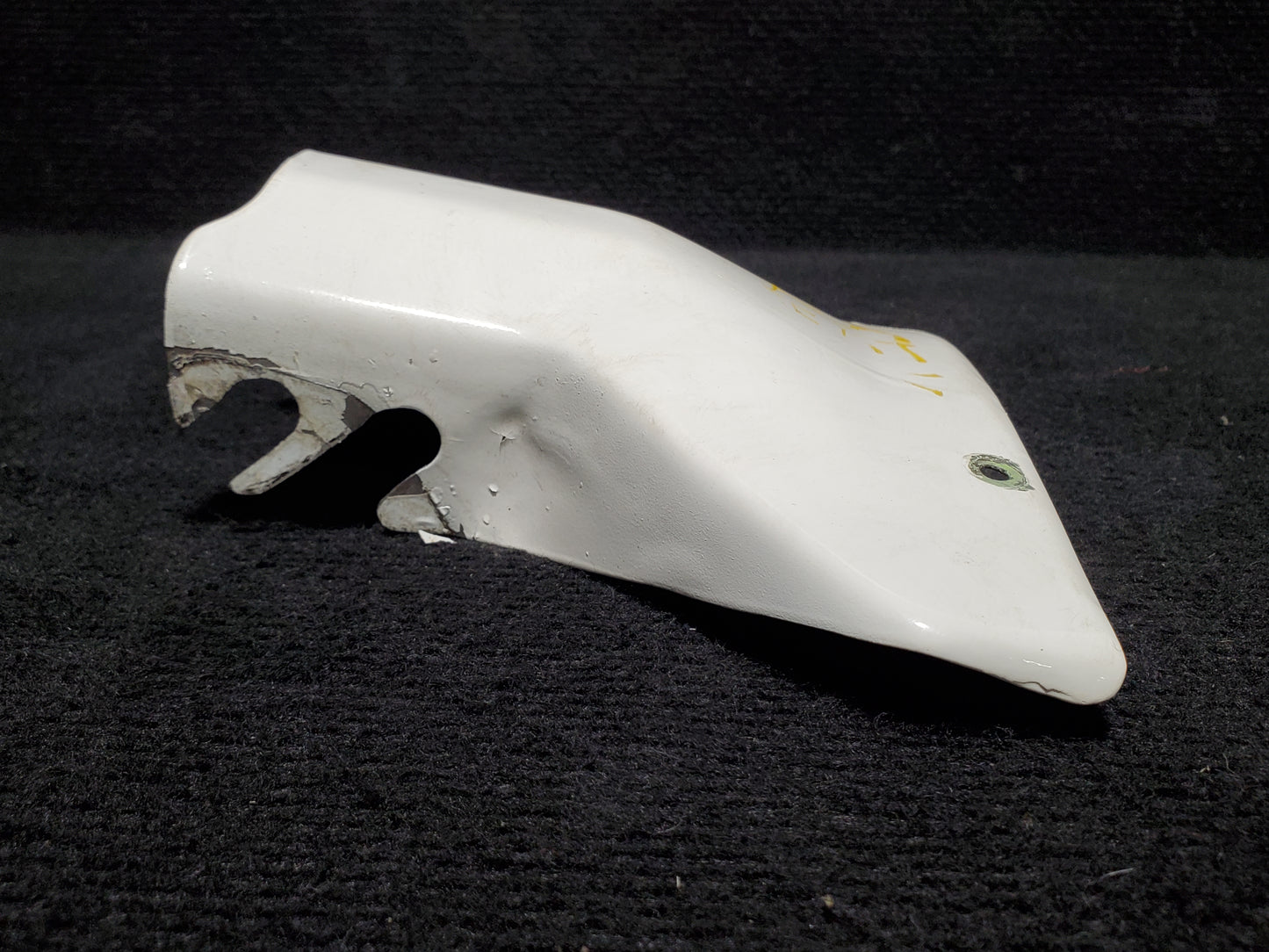 Axle Cover Assy - LH - Cessna - OO-SEX