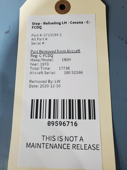 Step - Refueling LH - Cessna - C-FCDQ