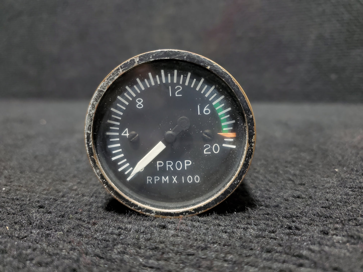 Prop RPM Indicator/Tachometer - Aero-Mach - 5Y-BUC