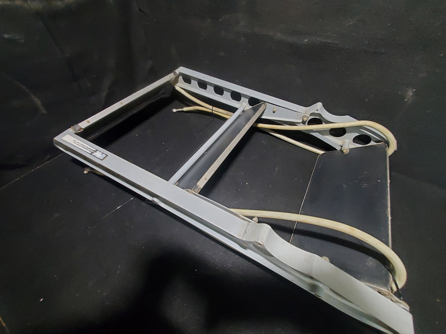 Passenger Step Assy - Cessna - 5H-TAZ