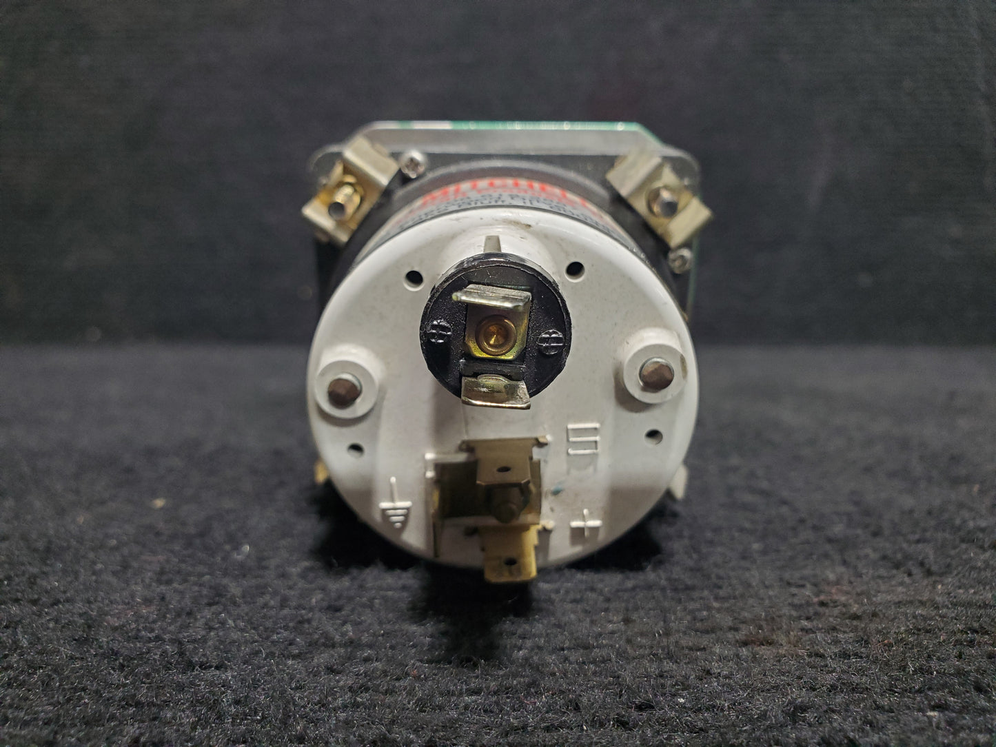 Oil Temp Gauge - Mitchell Aircraft - 5Y-FOO