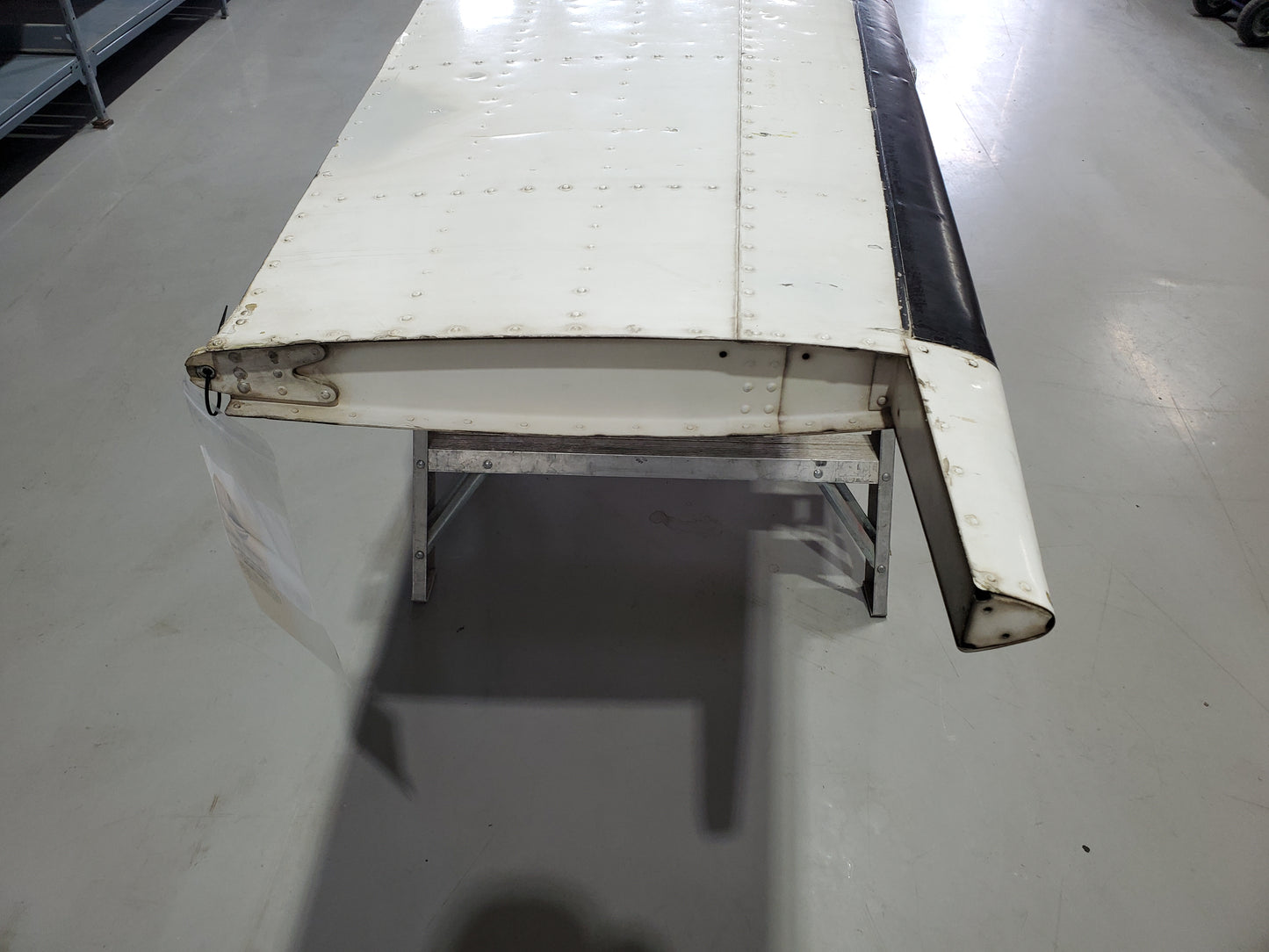 Horizontal Stabilizer - Cessna 208 Caravan - 5Y-ZBW