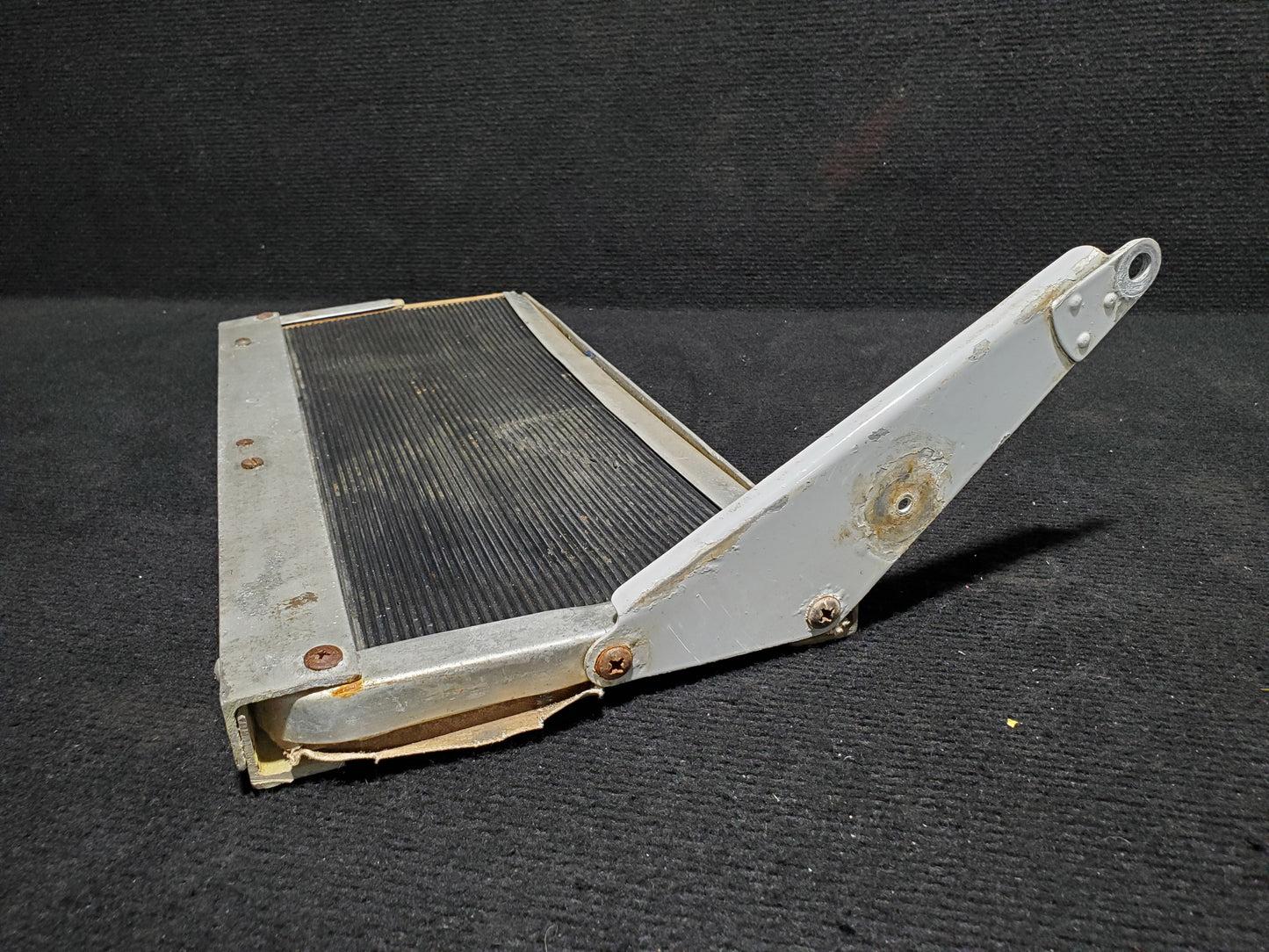 Door Step Assy Passenger Middle - Cessna - 5Y-BUC