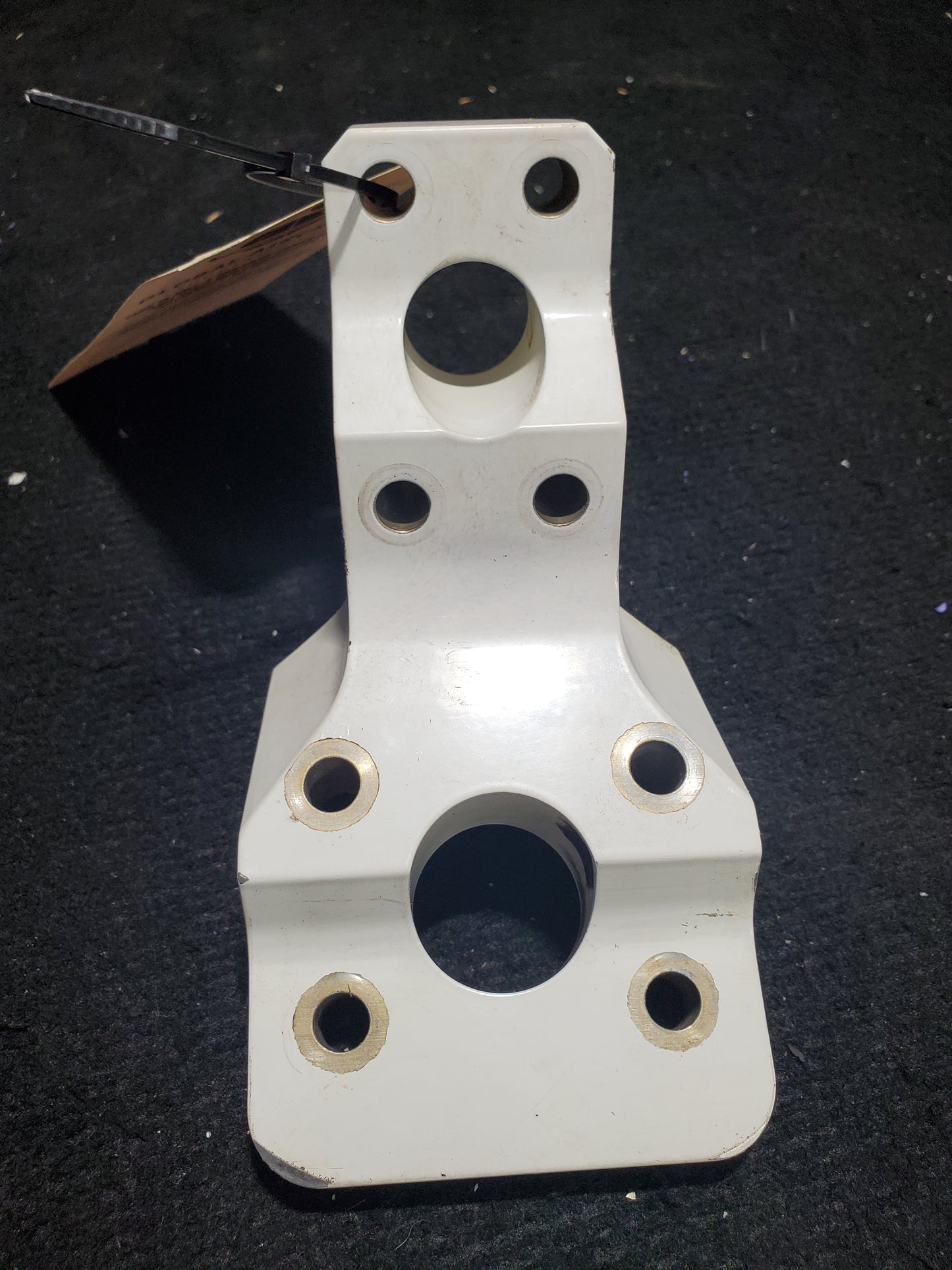 Axle Fitting - Cirrus - C-GDJL