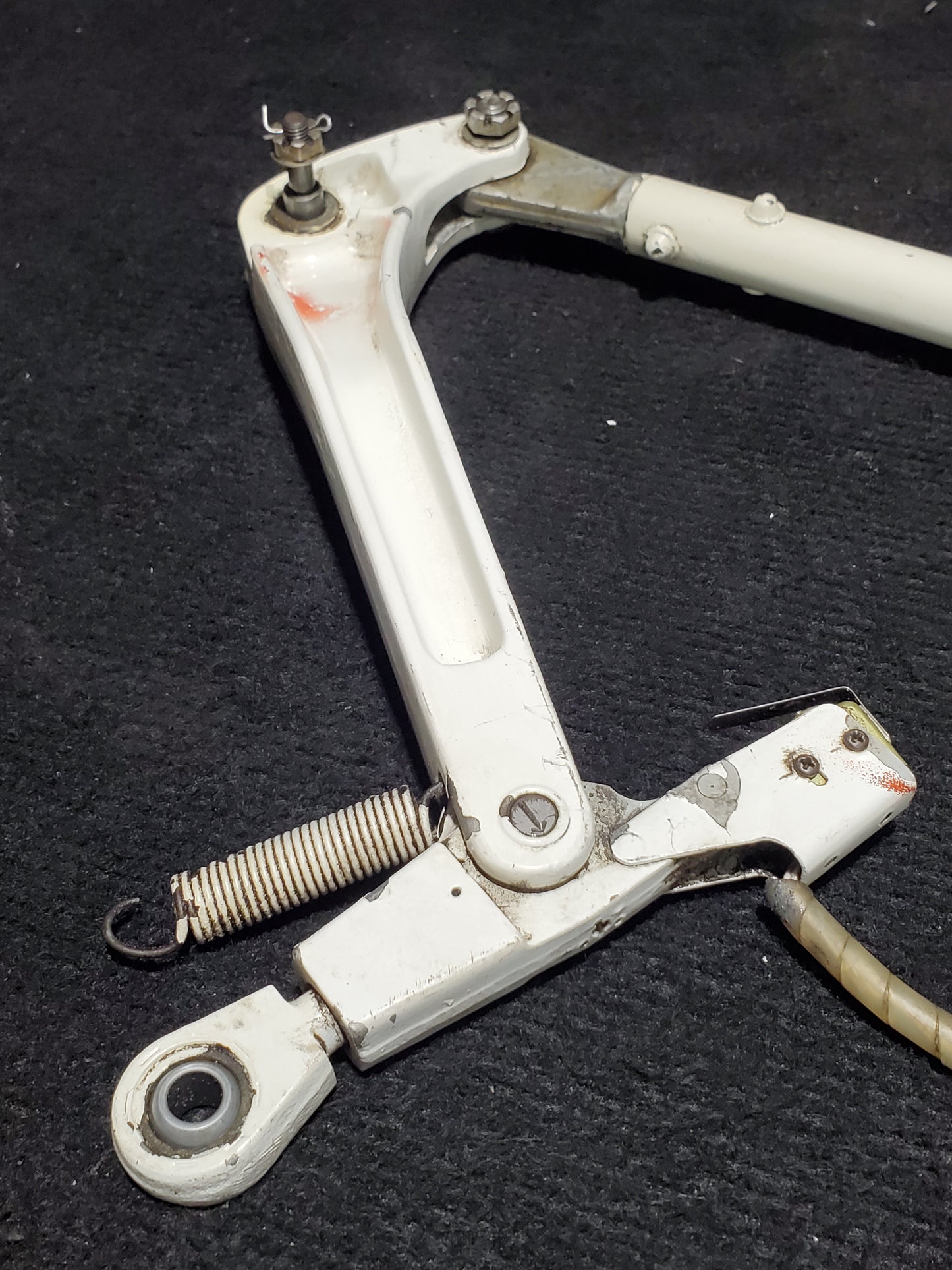 Main Landing Gear Bellcrank Assy LH - Cessna - C-FSYN