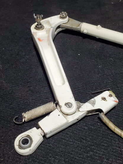 Main Landing Gear Bellcrank Assy LH - Cessna - C-FSYN