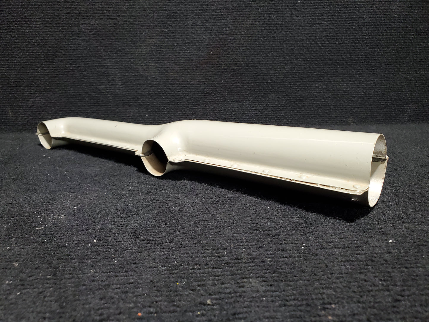 Heater Duct Assembly LH - Cessna - 5Y-ZBW
