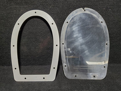 Landing Light Lens and Retainer - Cirrus - C-GDJL