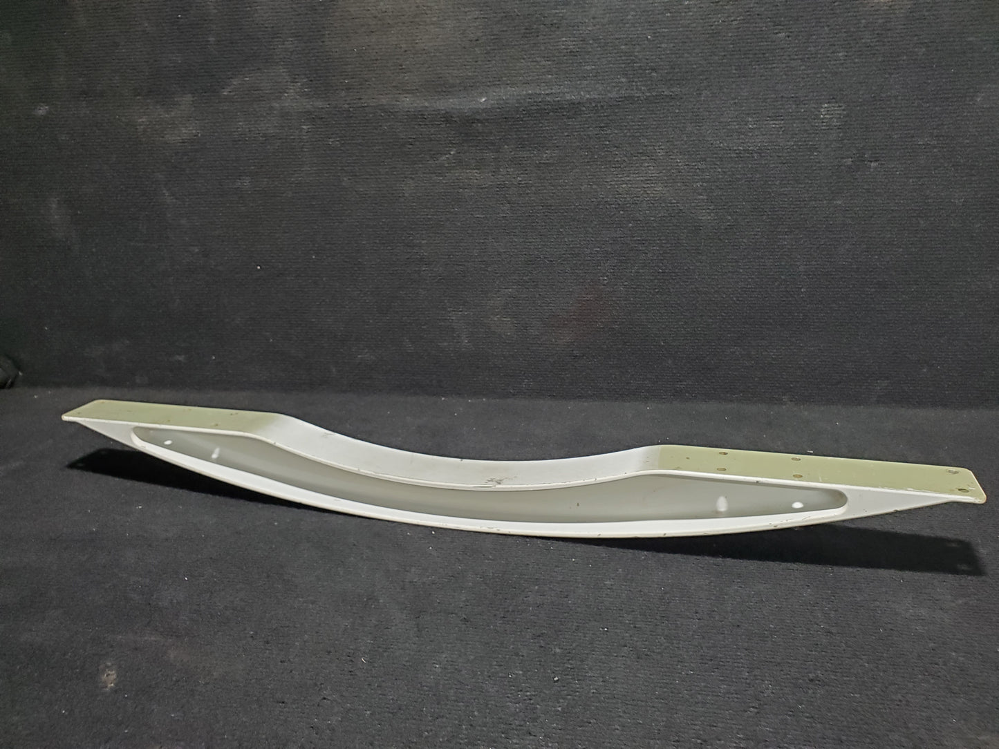 MLG Bay Stiffener - Cessna - 5H-TAZ