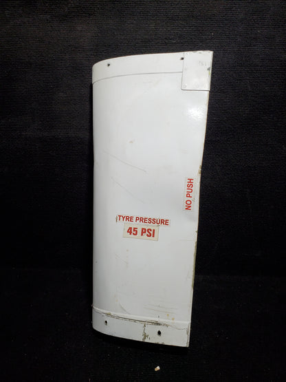 MLG Cover Assy - LH - Cessna - 5H-TAZ