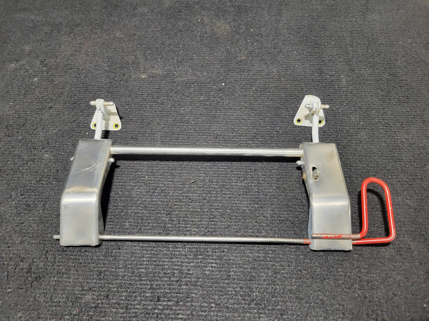 Handle Assy RH Window Latch - C-FINV