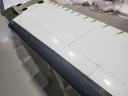 Horizontal Stabilizer - Cessna 208B Caravan - OO-SEX