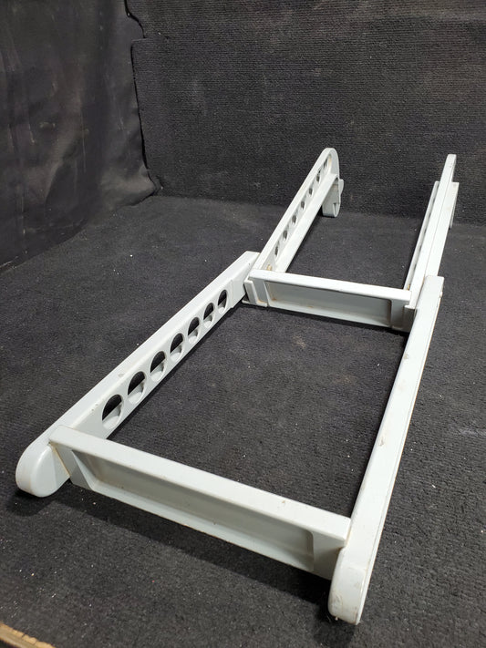 Crew Step Assembly - Cessna - 5Y-MME