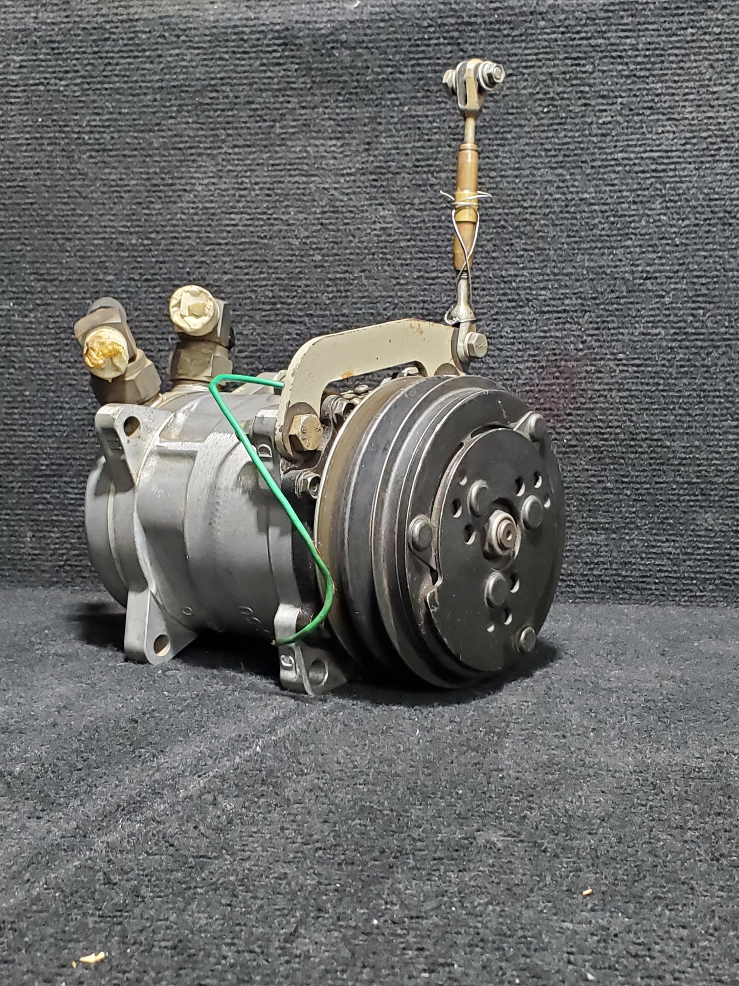 A/C Compressor - Sanden - 5H-NWA
