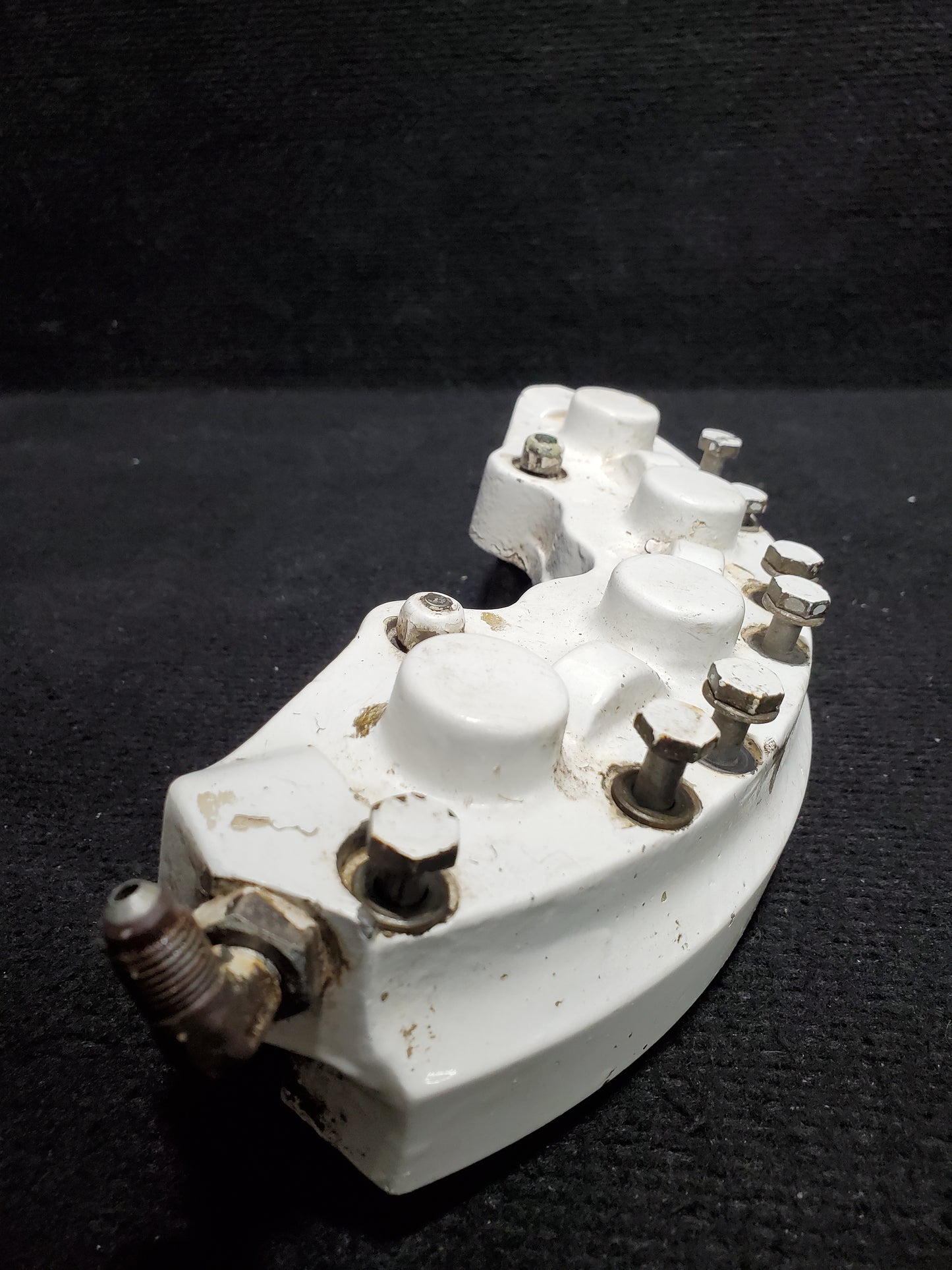 MLG - Brake Caliper - Cessna - 5H-NWA