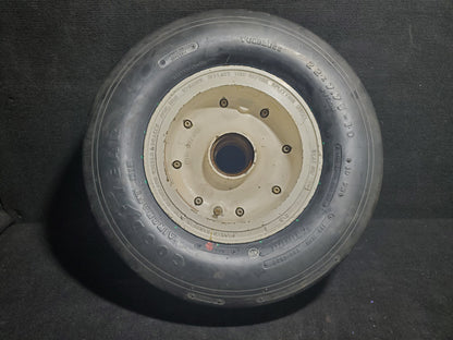Main Wheel Assy - 6.5-10 - Cleveland - PS Surplus