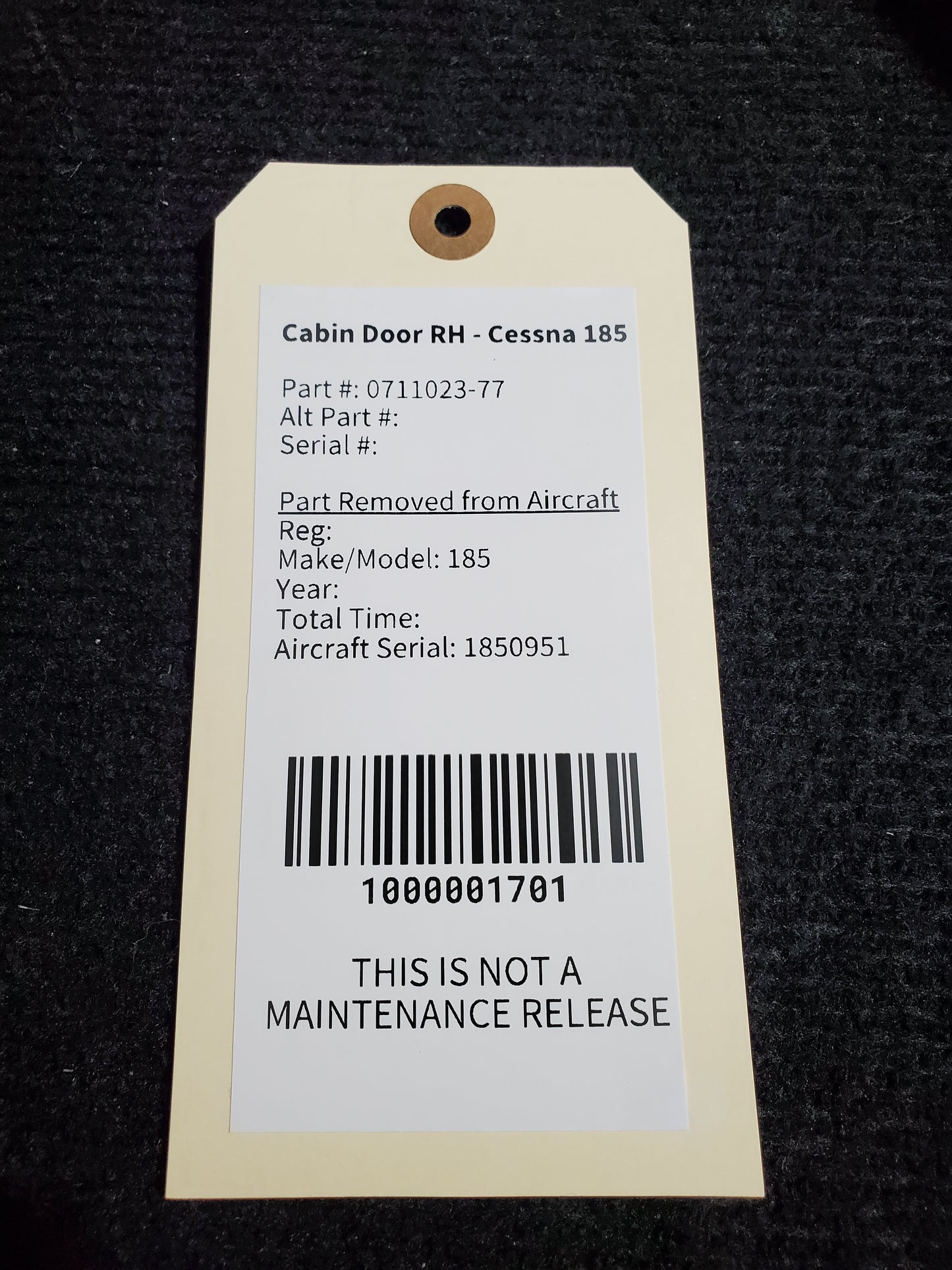 Cabin Door RH - Cessna 185