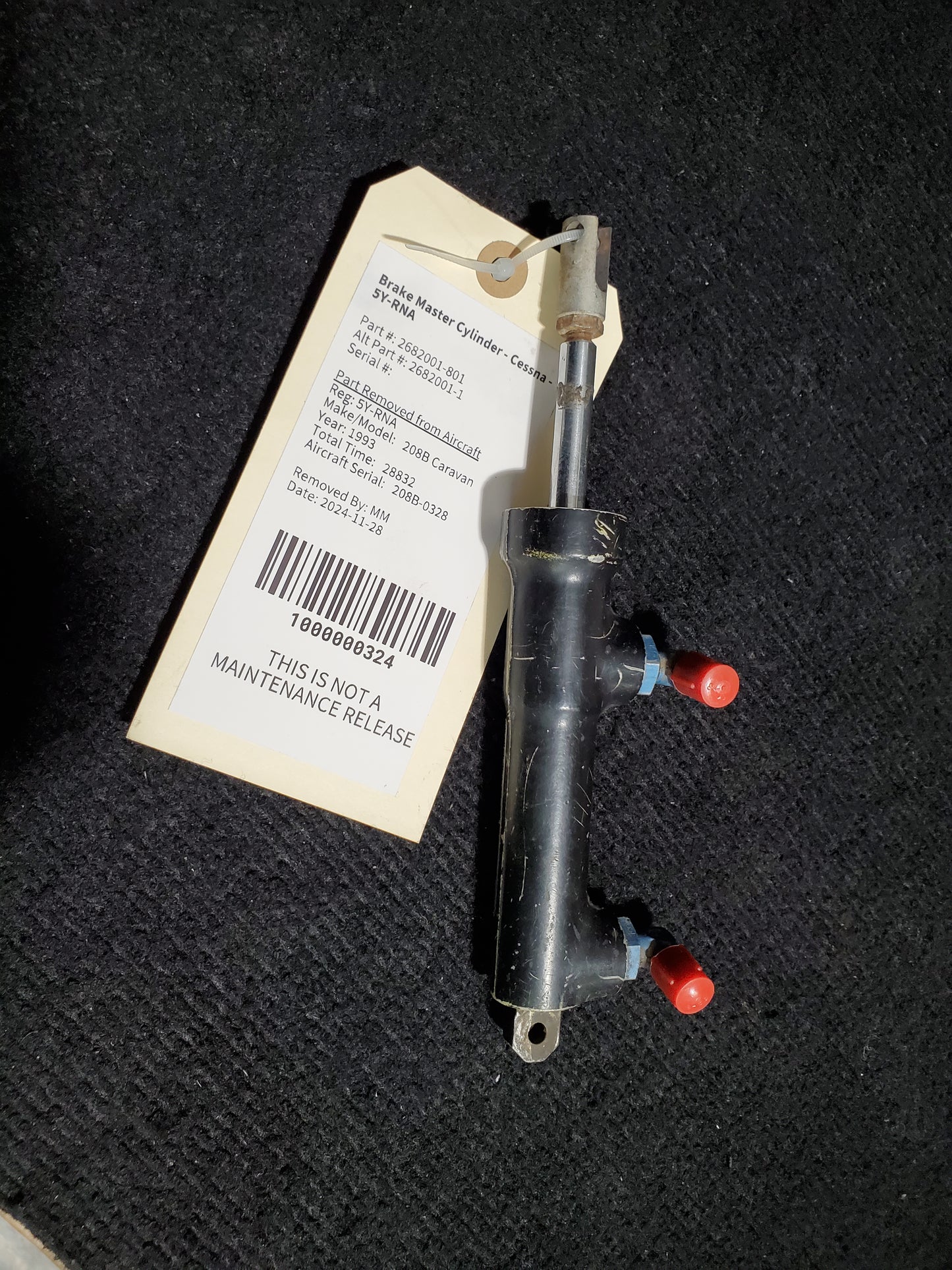 Brake Master Cylinder - Cessna - 5Y-RNA