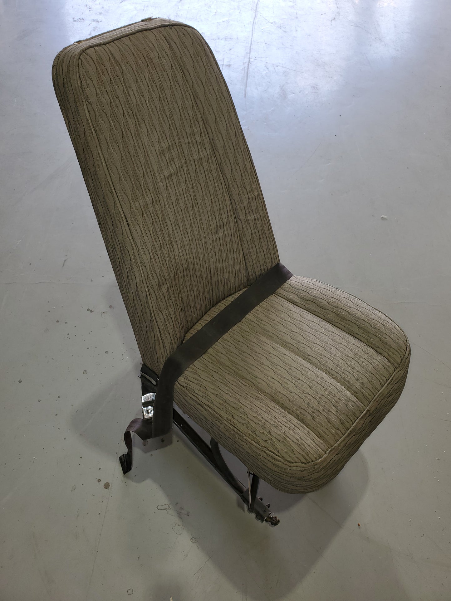 Seat Assembly - LH - Cessna 208B Caravan - 5Y-ZBW - 3 of 4