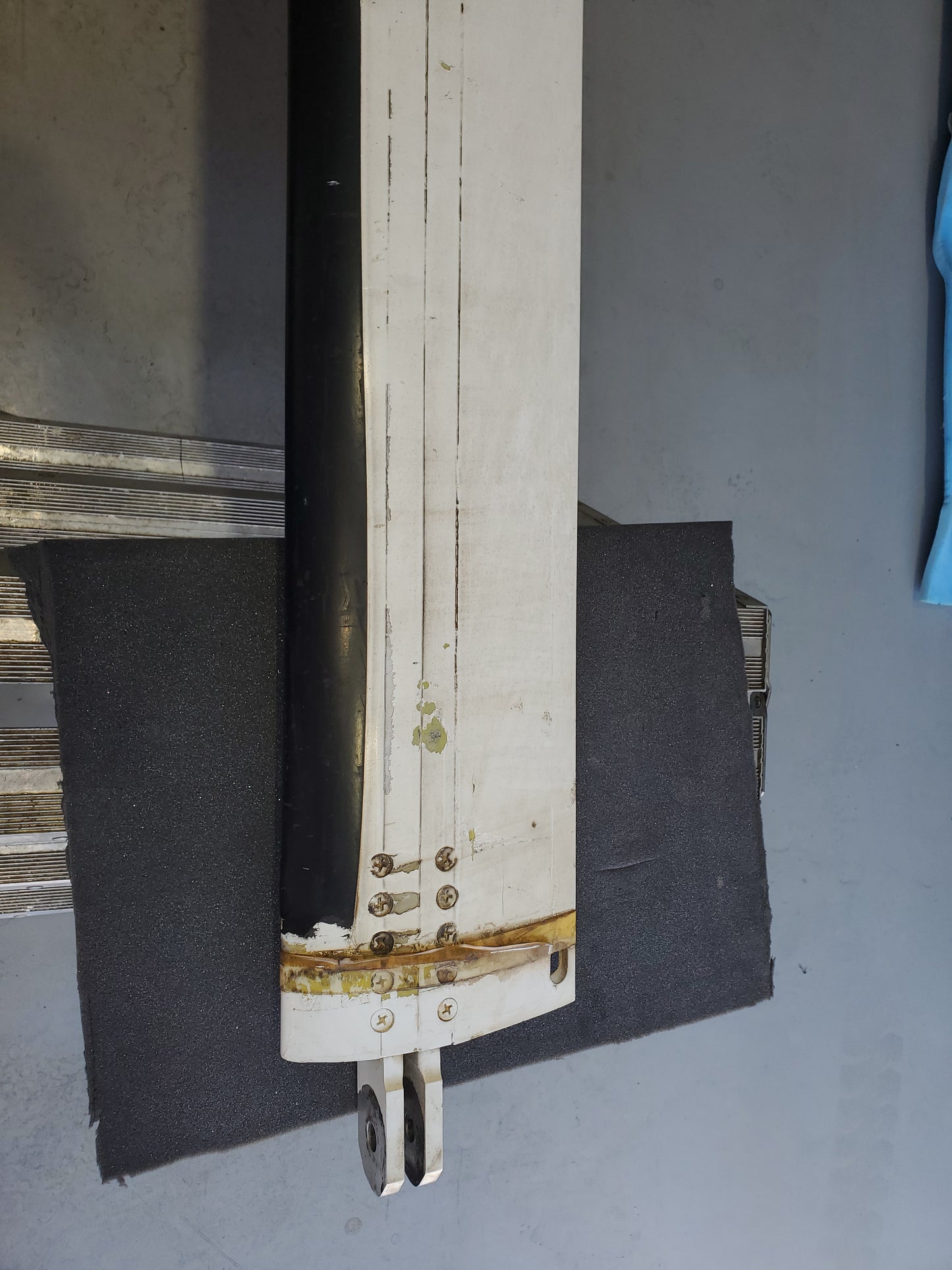Wing Strut - LH - Cessna 208B Caravan - 5Y-ZBW
