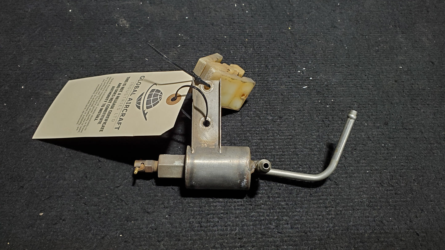 Drain Can Assembly - Cessna - 5Y-ZBW