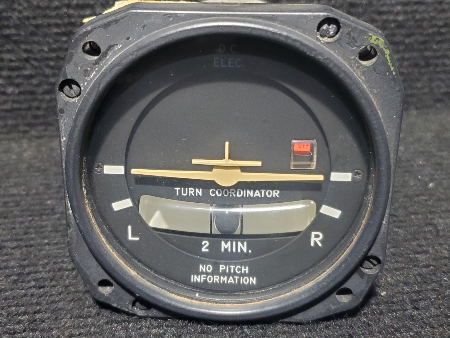 Turn Coordinator - Mid Continent - 5H-NWA