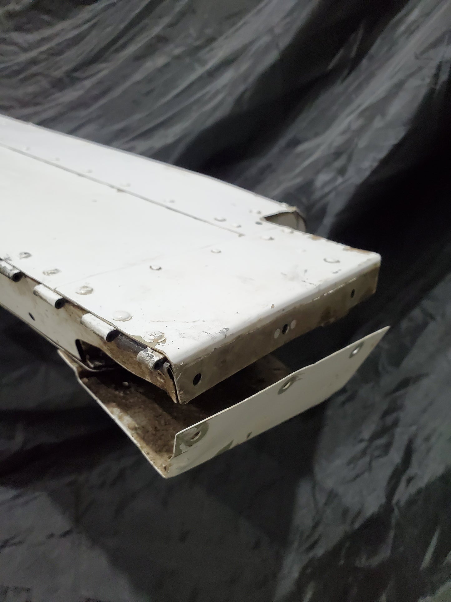 Aileron - RH - Cessna - 5Y-RNA