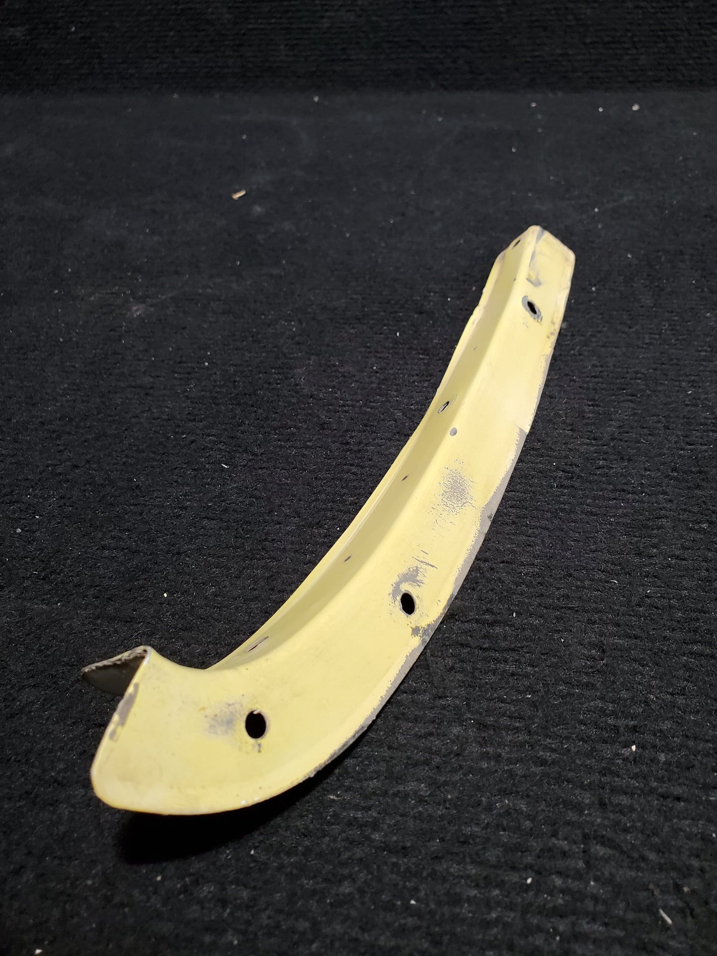Stabilizer Fairing Lower FWD - RH - Cessna - 5Y-ZBW