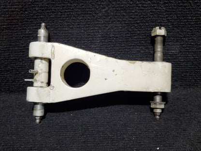 Torque Link - Upper - Cessna - 5H-NWA