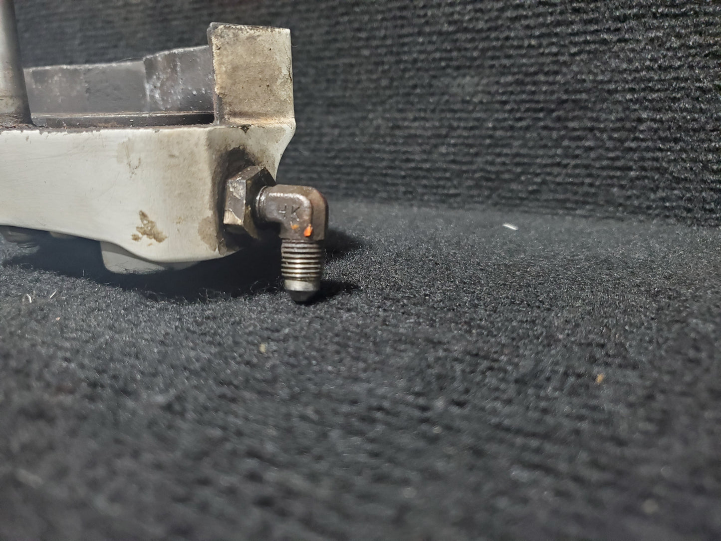 MLG - Brake Caliper - Cessna - 5Y-ZBW