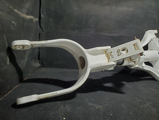 Nose Landing Gear Assembly - 5Y-MME